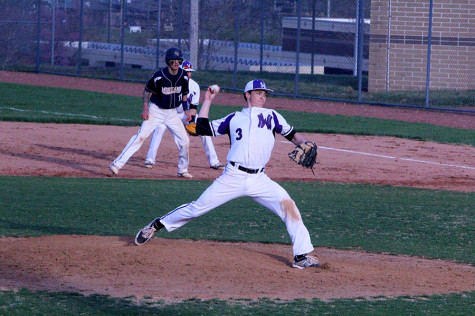 Baseball sweeps the Stangs
