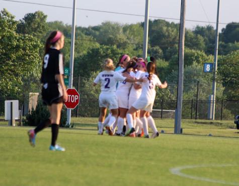 Girls soccer defeats BVH, becoming regional champions