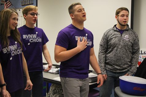 BVNW choir serenades students