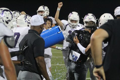 Rider picks up first win as BVNW downs BVW, 35-28