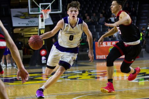 WATCH: No. 1 Blue Valley Northwest defeats No. 8 Lawrence in state quarterfinals