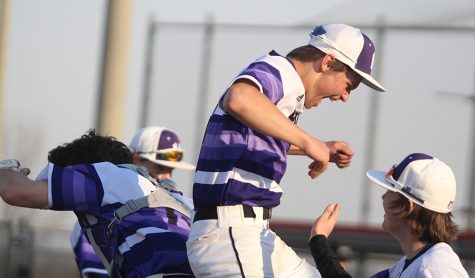 Fifth inning comeback gives BVNW edge over BVSW, 6-4